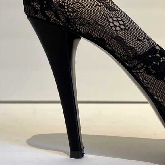 Stuart Weitzman Lillie Nude Luxe Lace Peep Toe Platform Heels Size 10 - Picture 7 of 16